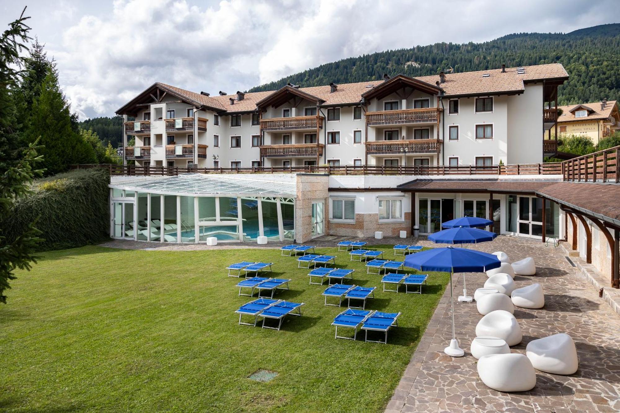 Golf Hotel Folgaria Esterno foto