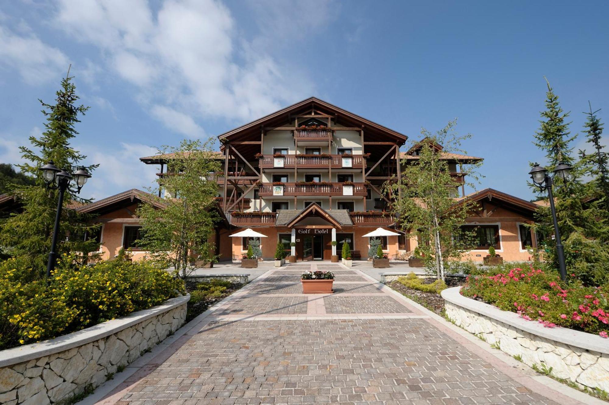 Golf Hotel Folgaria Esterno foto